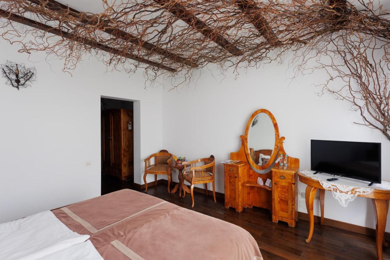 Conacul Archia Hotel Déva Kültér fotó